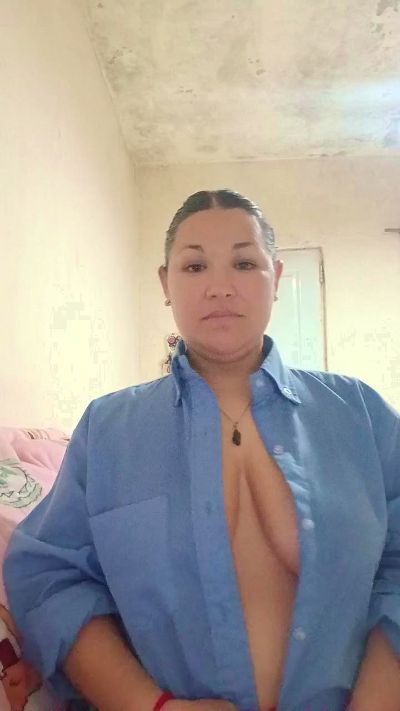 soledad35xxx live cam on Cam4