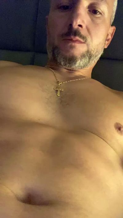 solo351 live cam on Cam4