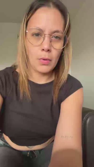 solpi1 live cam on Cam4