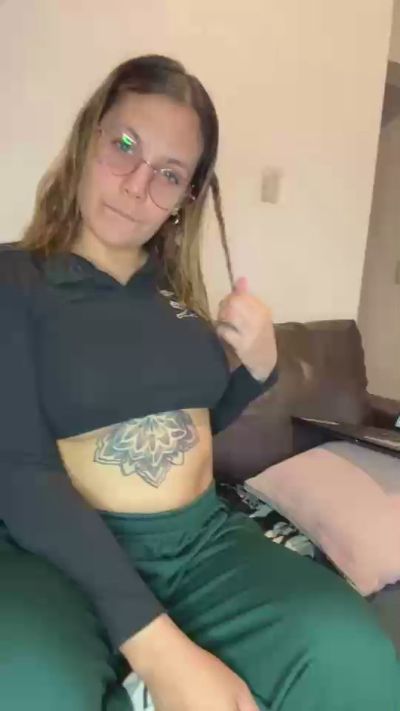 solpi1 live cam on Cam4