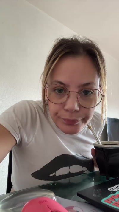 solpi1 live cam on Cam4