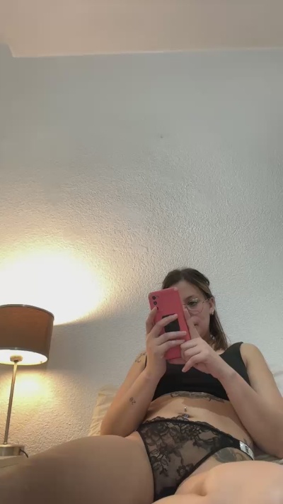 solpi1 live cam on Cam4