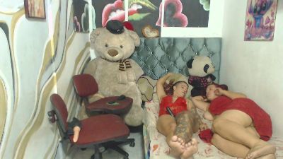 solyluna20222 live cam on Cam4