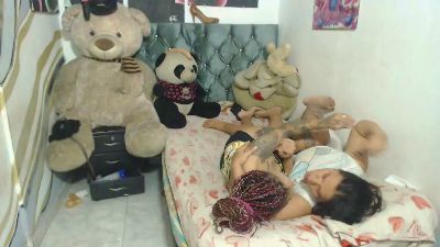 solyluna20222 live cam on Cam4