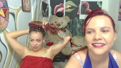 solyluna20222 live cam on Cam4
