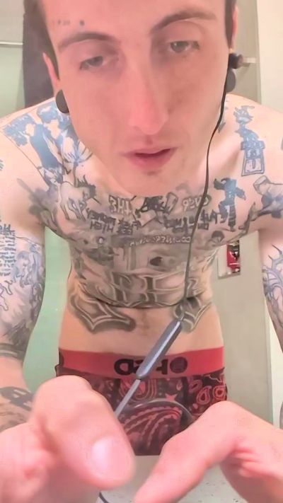 somesmokerocks live cam on Cam4