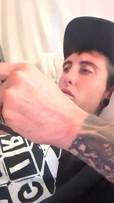 somesmokerocks live cam on Cam4