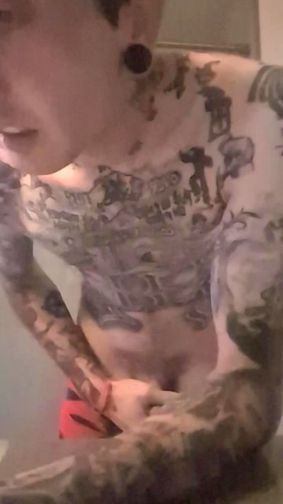 somesmokerocks live cam on Cam4