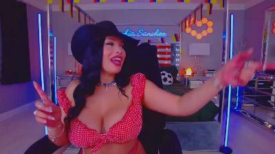 sophiasanchezxx live cam on Cam4