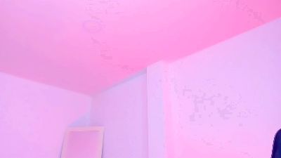 sophierooy2 live cam on Cam4