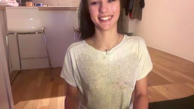 sophiesweetside live cam on Cam4