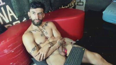 sophiethemax live cam on Cam4