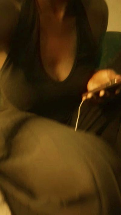 sosochille live cam on Cam4