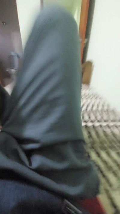 souzakw2 live cam on Cam4