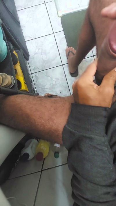 souzakw2 live cam on Cam4