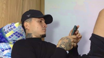 soyel_firma live cam on Cam4