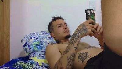 soyel_firma live cam on Cam4