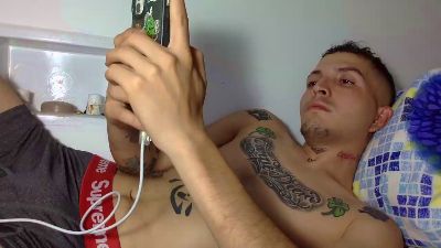 soyel_firma live cam on Cam4