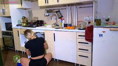 space_danger live cam on Cam4