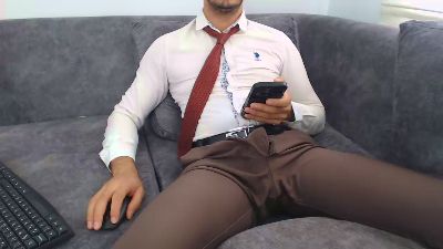 speedboyy2 live cam on Cam4