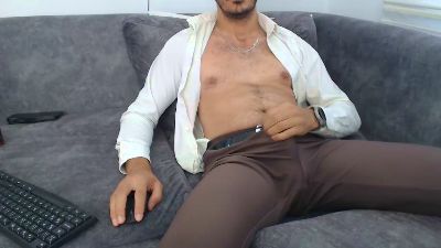 speedboyy2 live cam on Cam4