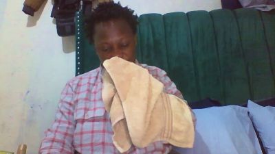 spicyebony2 live cam on Cam4