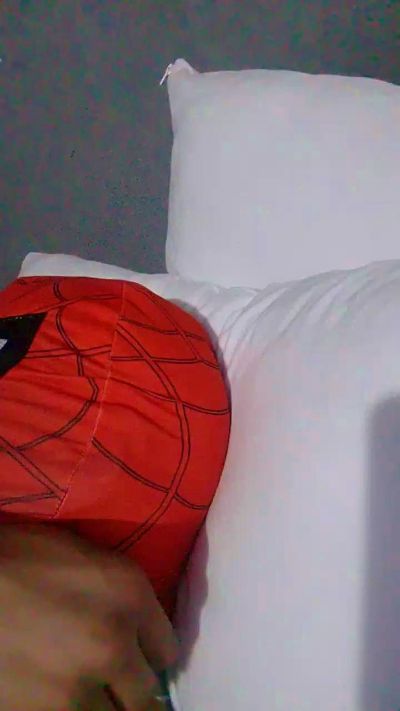 spidermanvenom0 live cam on Cam4