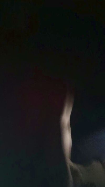 spoiled28 live cam on Cam4
