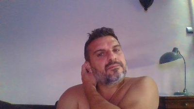 spyk23051977 live cam on Cam4
