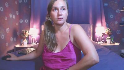 squirtalice live cam on Cam4