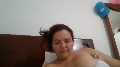 squirtxx live cam on Cam4