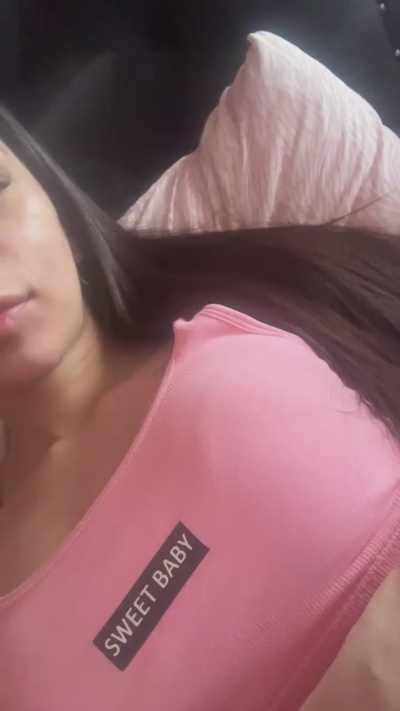 srtamaag live cam on Cam4