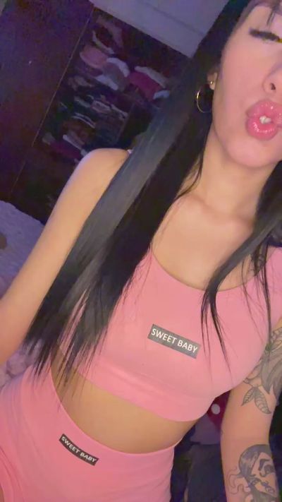srtamaag live cam on Cam4