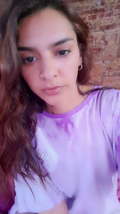 ssalazzarys37g1 live cam on Cam4