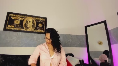 stacyfoxx_ live cam on Cam4