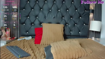 starfire01 live cam on Cam4