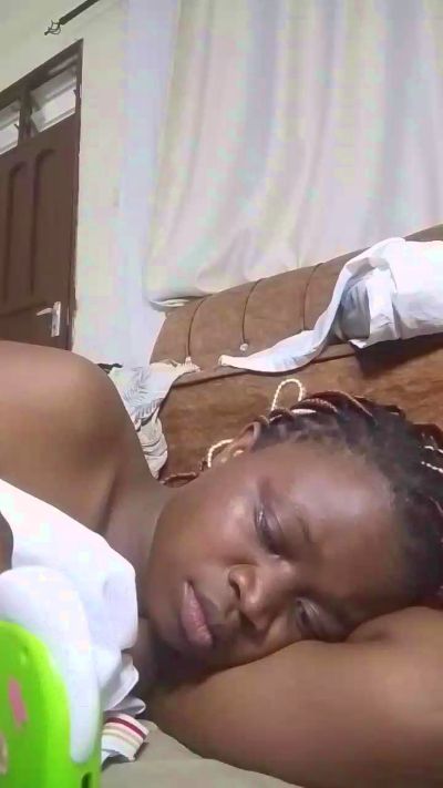 starletbae live cam on Cam4