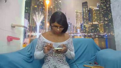 stefania_bragan live cam on Cam4