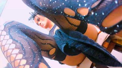 stefaniaferrer1 live cam on Cam4