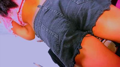 stefaniaferrer1 live cam on Cam4