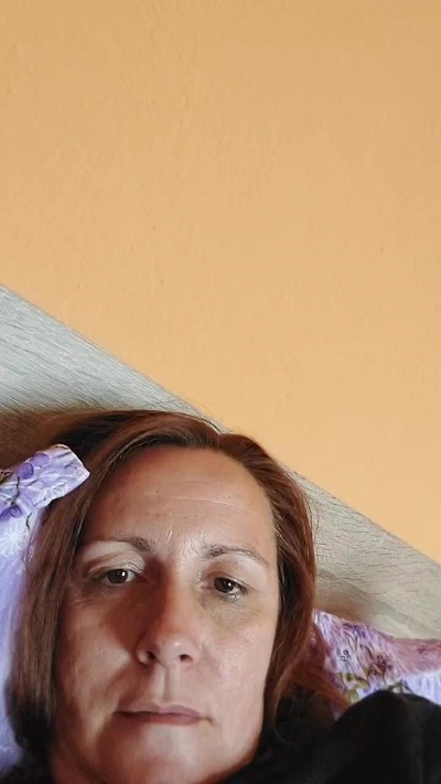 stefany49 live cam on Cam4