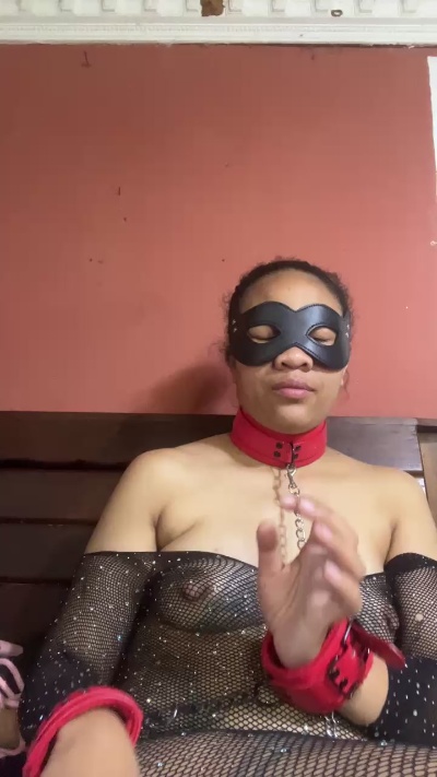 steffie_pussy live cam on Cam4