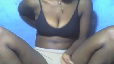 stella281 live cam on Cam4