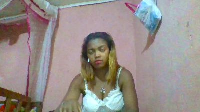 stephanie9794 live cam on Cam4