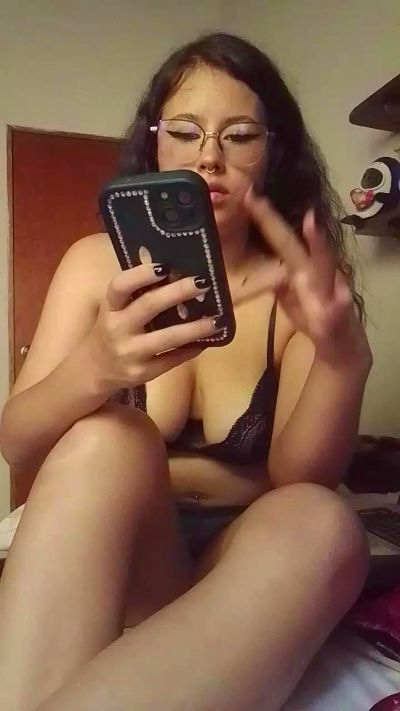 stephshiny live cam on Cam4