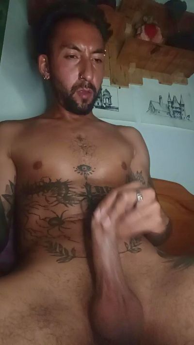 steven1926 live cam on Cam4