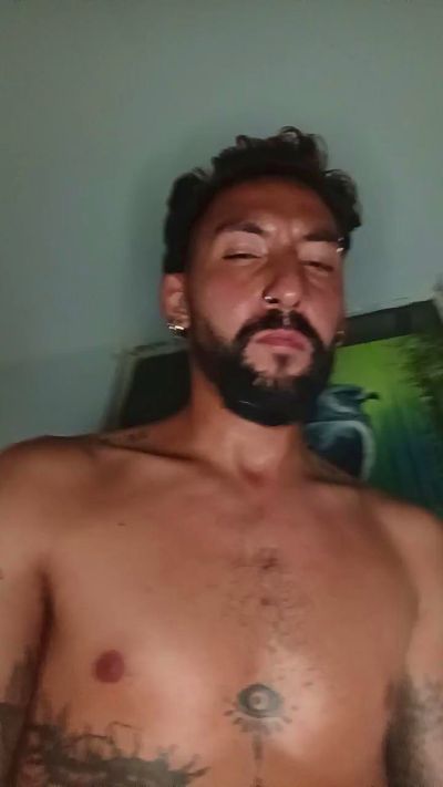 steven1926 live cam on Cam4