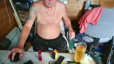 stevieboy77 live cam on Cam4