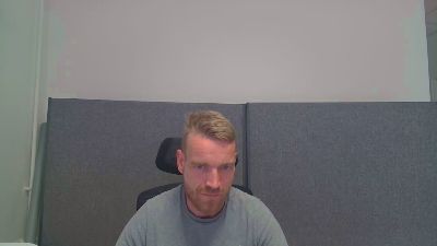 stevn19921 live cam on Cam4
