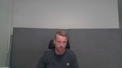 stevn19921 live cam on Cam4